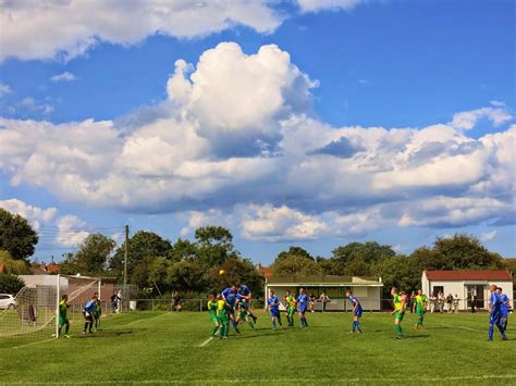 easington united|easington united fc.